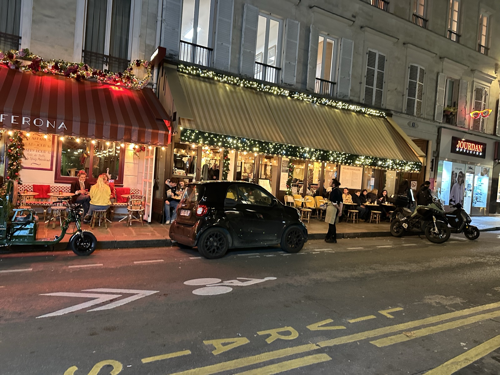 Le Relais Madeleine evening exterior, Paris
